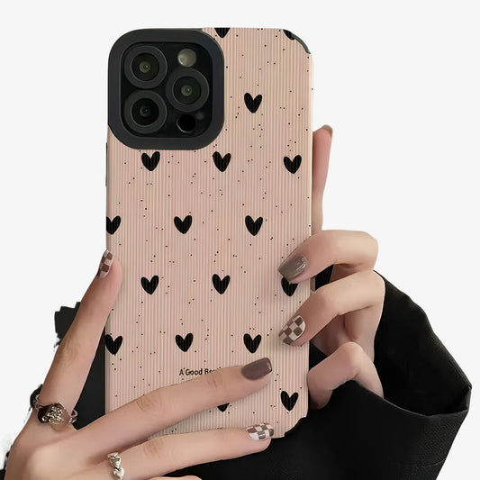 Coque iPhone imprimé coeur noir