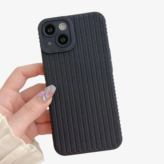 Coque iPhone noire texture tresse